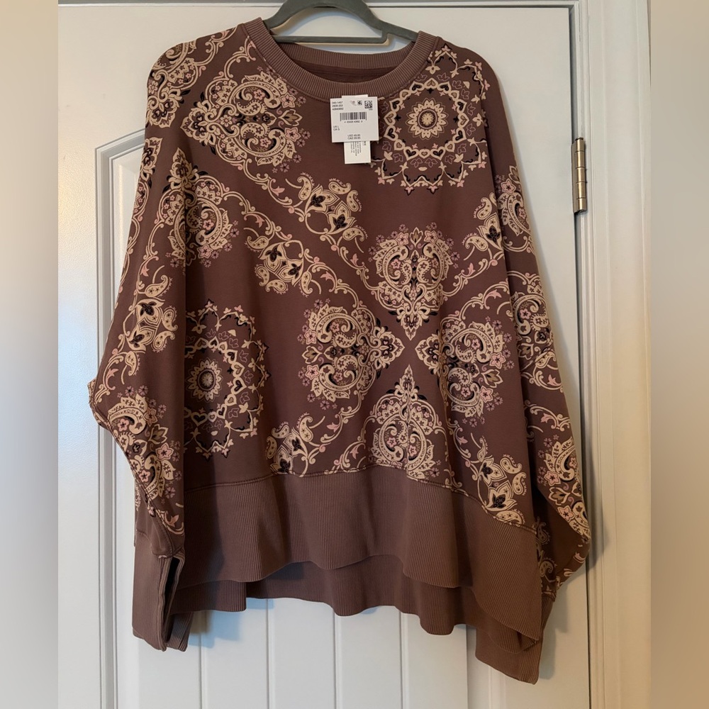 AE Big Hug Graphic Sweatshirt